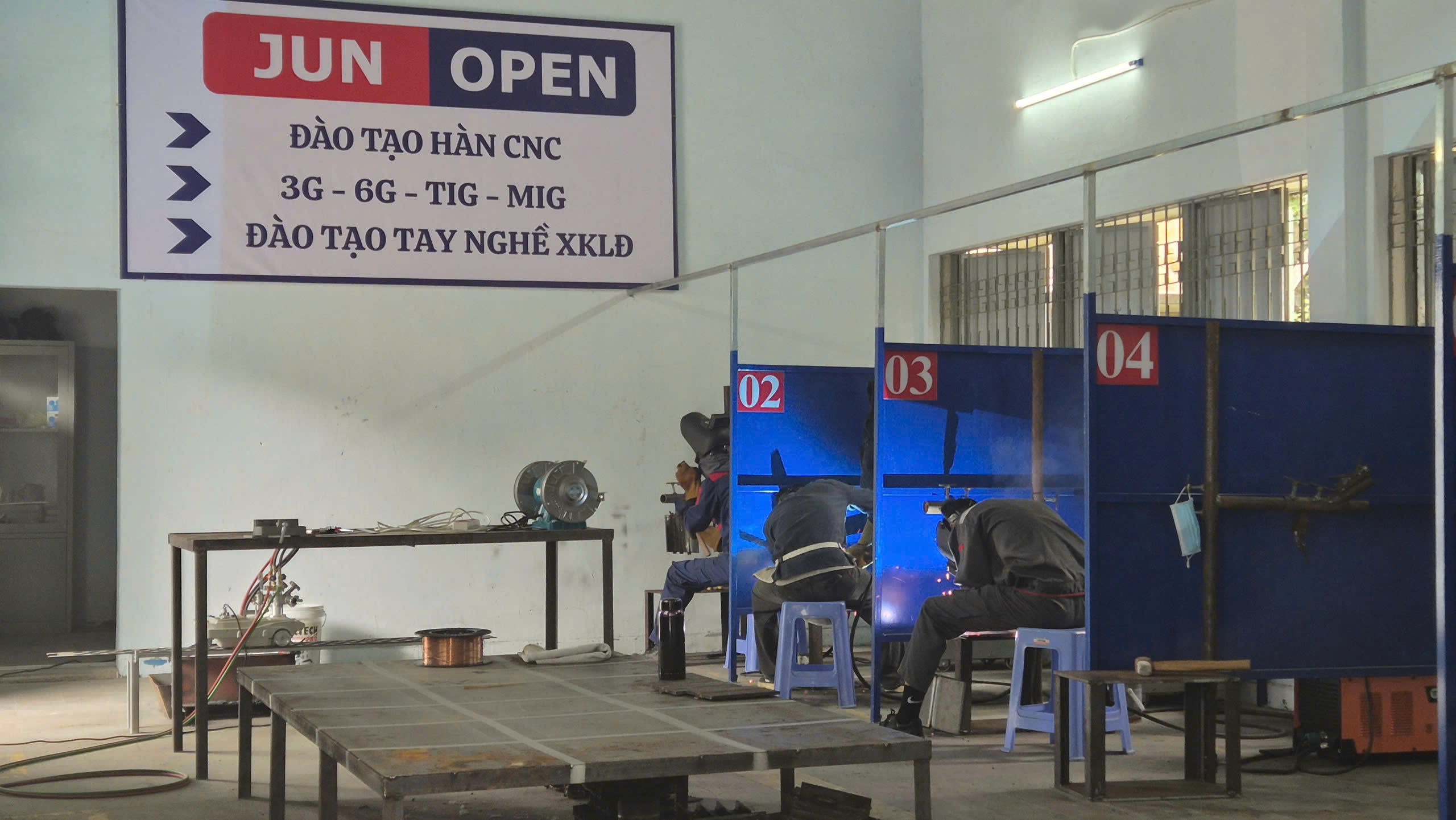 Hình ảnh Trường Kỹ Thuật JUN OPEN - Trường Kỹ Thuật JUN OPEN